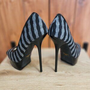 Penny Loves Kenny Peep-Toe Heels - Size 7.5